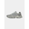 New Balance UNISEX Baskets basses grey
