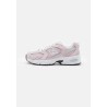 New Balance MR530 UNISEX Baskets stone pink