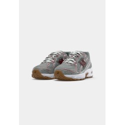 New Balance U740 UNISEX Baskets basses slate grey