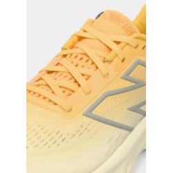 New Balance FRESH FOAM X 1080 V14 Chaussures de running sur route clementine