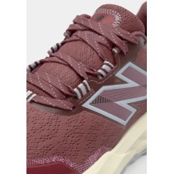 New Balance FRESH FOAM X GAROÉ V2 Chaussures de running washed burgundy