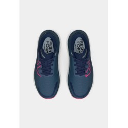 New Balance FRESH FOAM X KAIHA ROAD Chaussures de running sur route vintage indigo