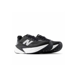 New Balance FUELCELL REBEL V5 Chaussures de running sur route black white