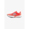 New Balance FUELCELL REBEL V5 Chaussures de running sur route urgent red