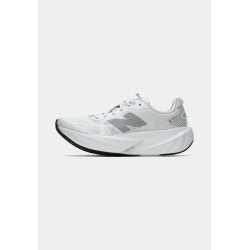 New Balance FUELCELL REBEL V5 Chaussures de running sur route white/silver-coloured metallic
