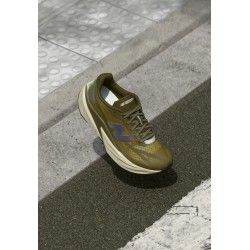 New Balance FUELCELL REBEL V5 Chaussures de running sur route woodland