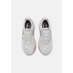 New Balance FRESH FOAM X 1080 V14 Chaussures de running sur route grey