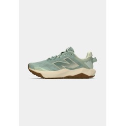 New Balance DYNASOFT NITREL V6 Chaussures de running mosaic green
