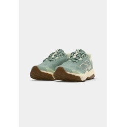 New Balance DYNASOFT NITREL V6 Chaussures de running mosaic green