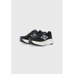 New Balance FRESH FOAM X MORE V6 Chaussures de running sur route black