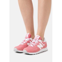 New Balance WL574 Baskets basses natural pink