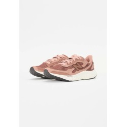 New Balance FRESH FOAM ARISHI V4 Chaussures de running sur route landslide