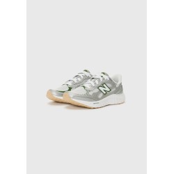 New Balance FRESH FOAM ARISHI V4 Chaussures de running sur route raincloud