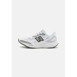 New Balance FRESH FOAM ARISHI V4 Chaussures de running sur route white