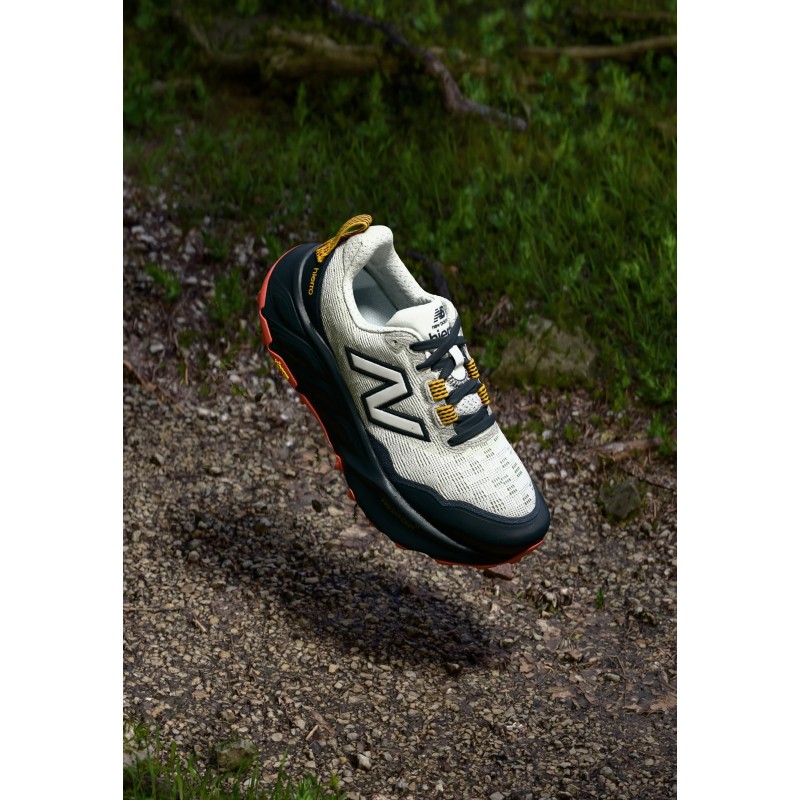 New Balance FRESH FOAM X HIERRO V9 Chaussures de running angora