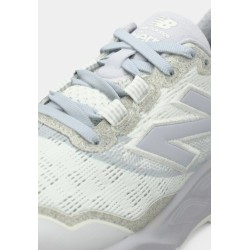 New Balance FRESH FOAM X HIERRO V9 Chaussures de running grey