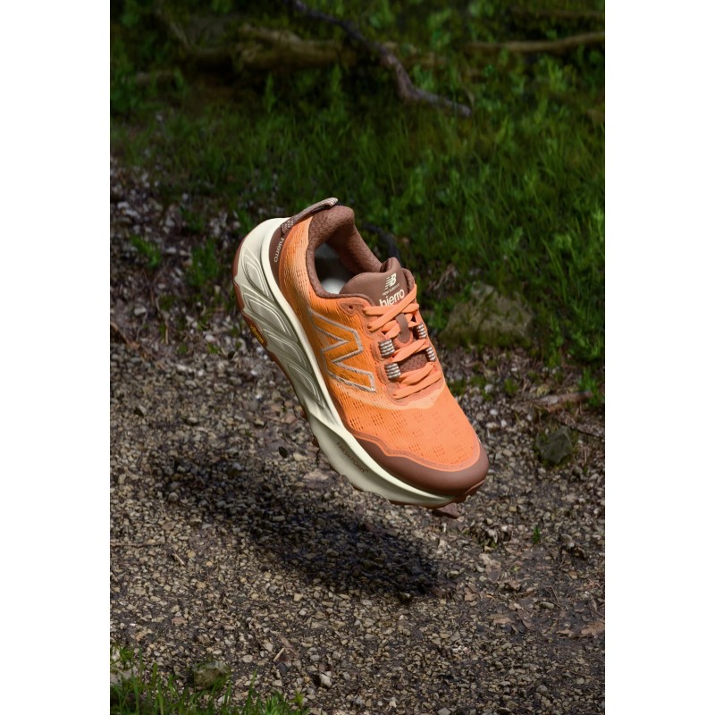 New Balance FRESH FOAM X HIERRO V9 Chaussures de running hot mango