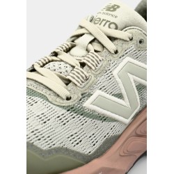 New Balance FRESH FOAM X HIERRO V9 Chaussures de running olivine