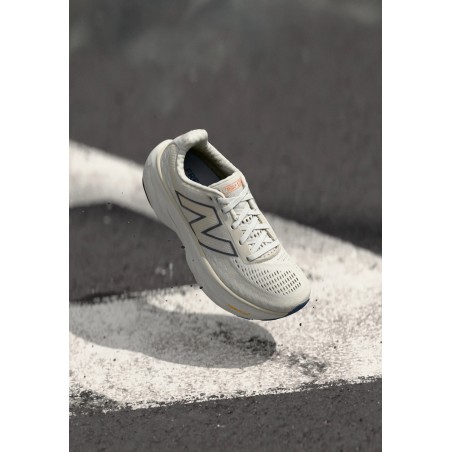 New Balance FRESH FOAM X 1080 V14 Chaussures de running sur route white/mint