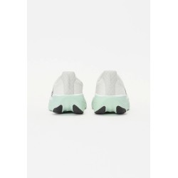 New Balance FRESH FOAM X 1080 V14 Chaussures de running sur route winter grass